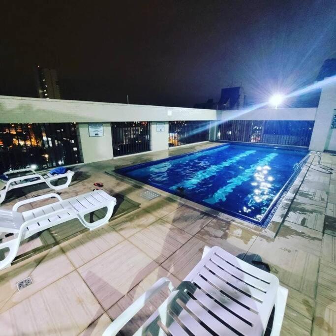 Flat Reformado A 350m Da Praia, Com Piscina Apartamento